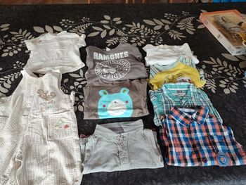 Lot tee shirt manches longues  6 mois