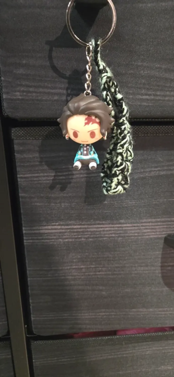 Porte clef Tanjiro Kamado neuf