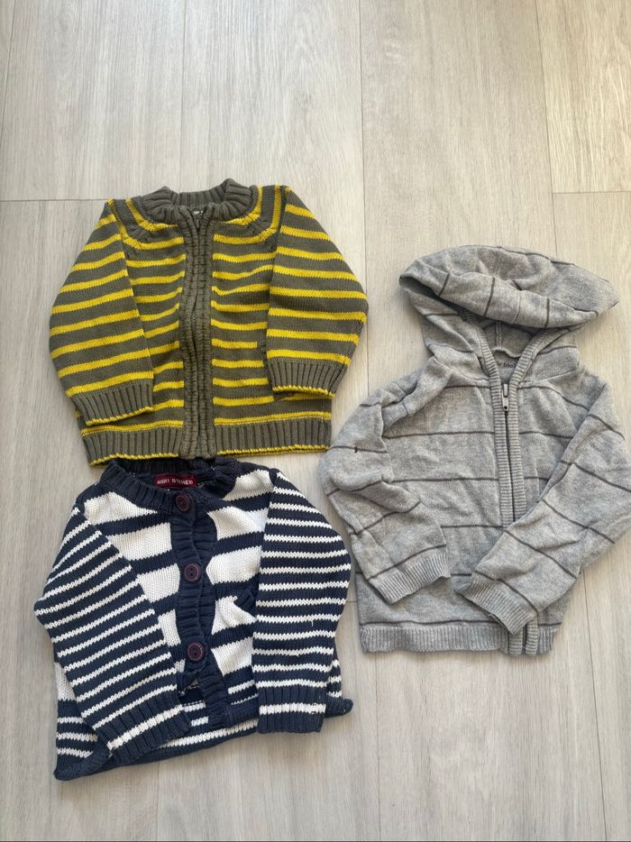 Lot vêtements garçon 6 mois - photo numéro 3