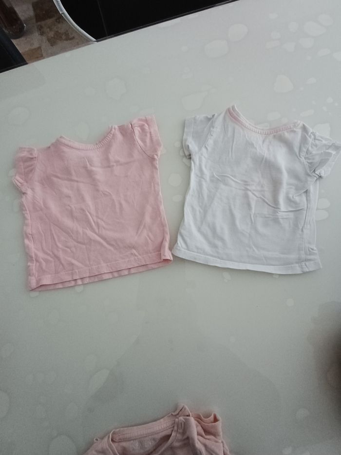 Un lot de deux tee-shirts taille 3/6 mois - photo numéro 9