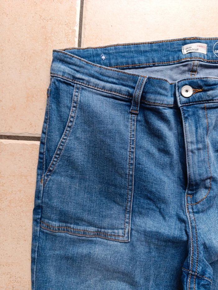 Jean bootcut Camaïeu Taille 44 - photo numéro 3