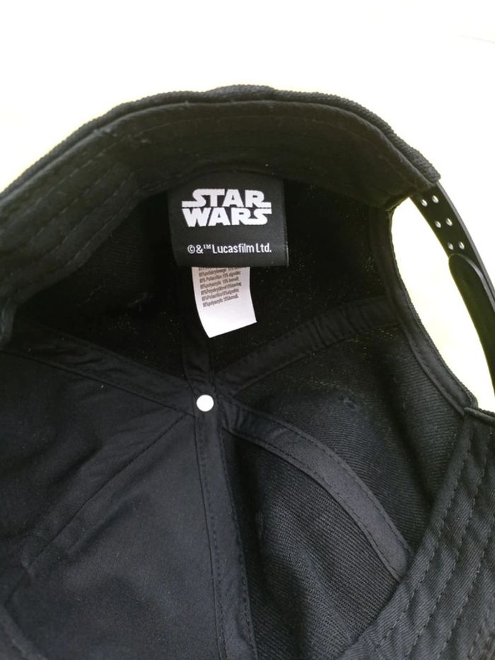 Casquette noire "The Mandalorian" - photo numéro 3