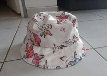 Bob chapeau papillon satinée