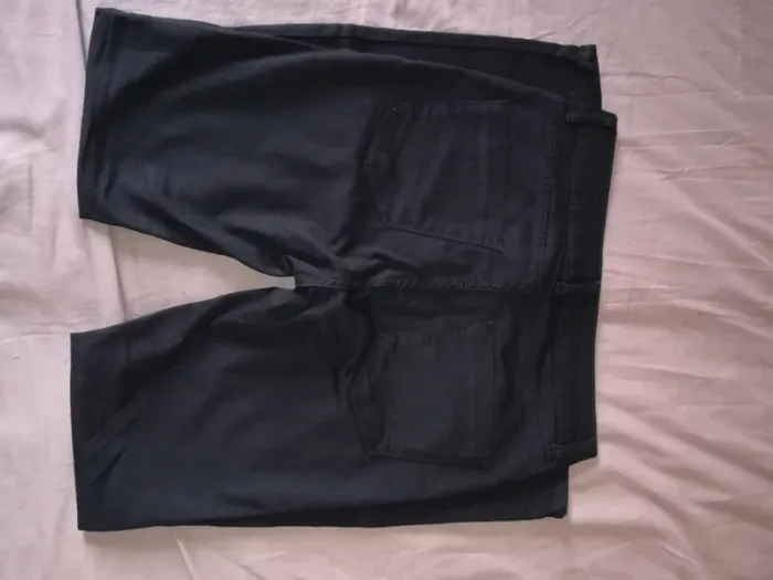 Jean skinny noir, Kiabi, taille 38, très bon état - photo numéro 3