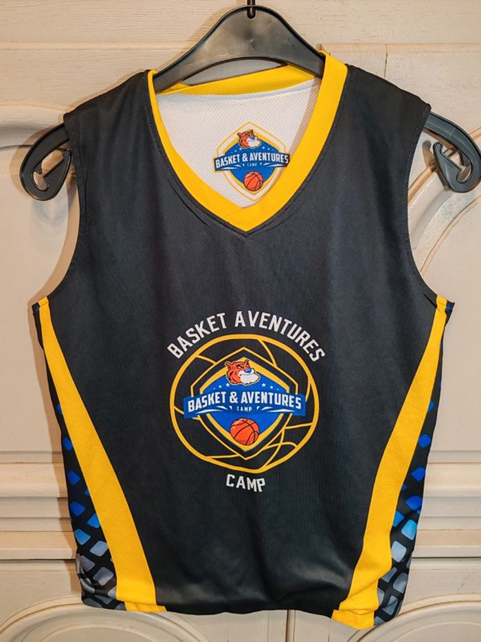Basketball maillot t-shirt réversible sans manches - photo numéro 3