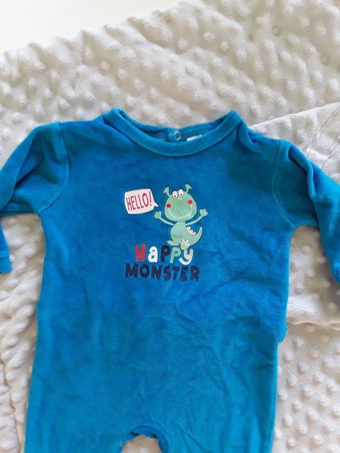 Pyjama 6 mois - photo numéro 2