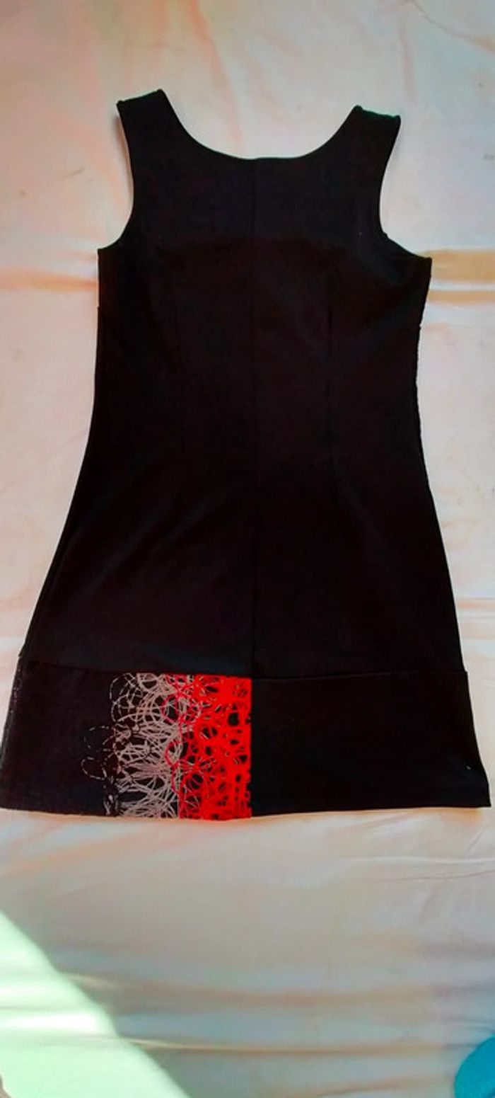 Robe avec déco - photo numéro 4