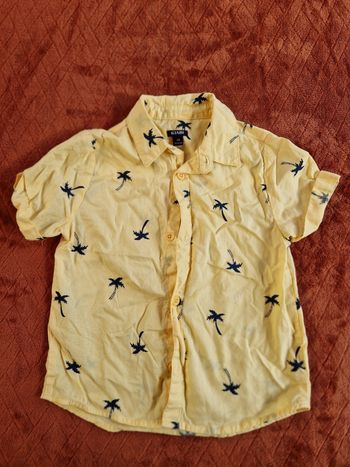 Chemise jaune d’été