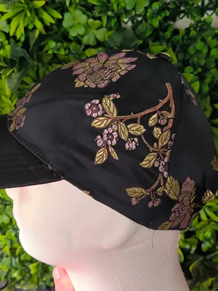Casquette à fleurs brodée femme - photo numéro 4