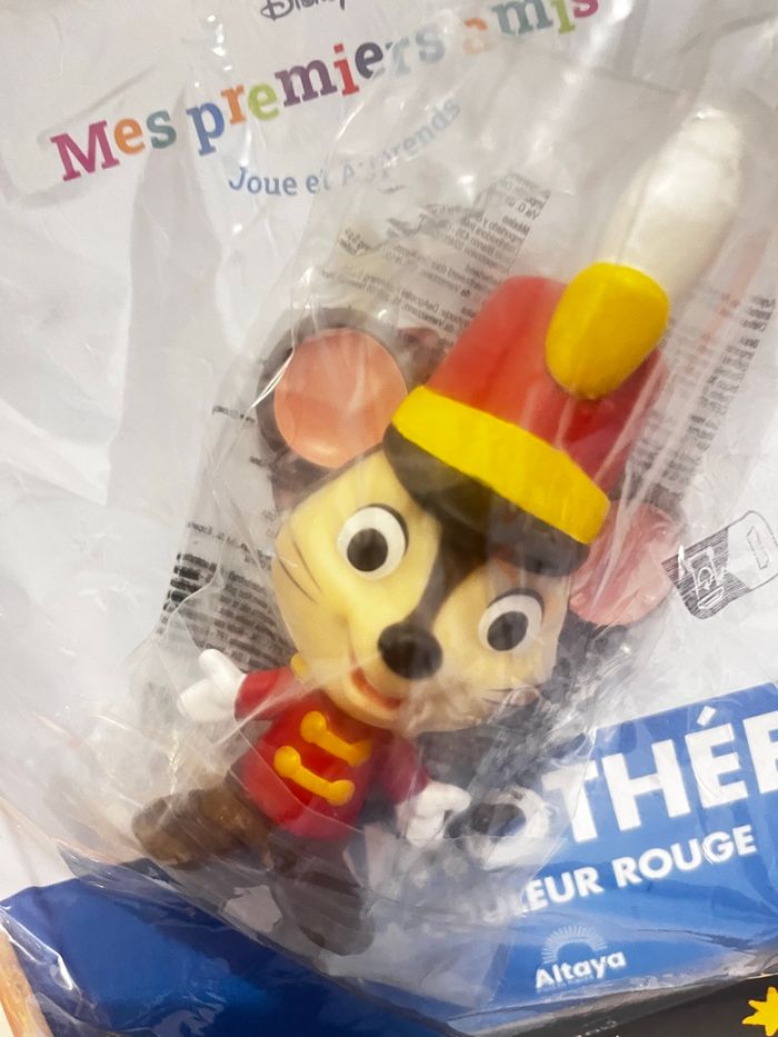 Livre Disney mes premiers amis sous blister - photo numéro 3