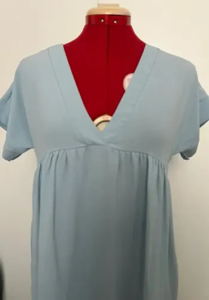 Robe longue volants bleu ciel
