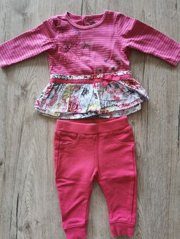 Ensemble rose fleuri pantalon haut manches longues catimini