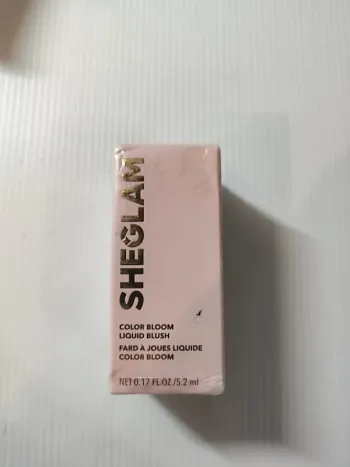 Sheglam fard à joue liquide 5,2 ml couleur: devoted  à utiliser 6 mois après ouverture