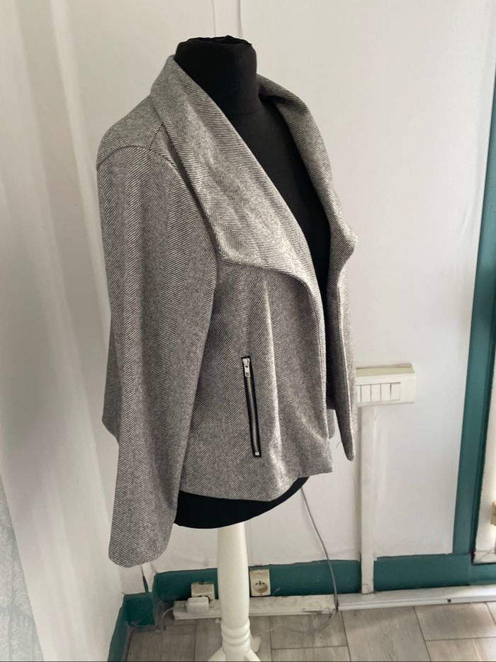 Veste - photo numéro 2