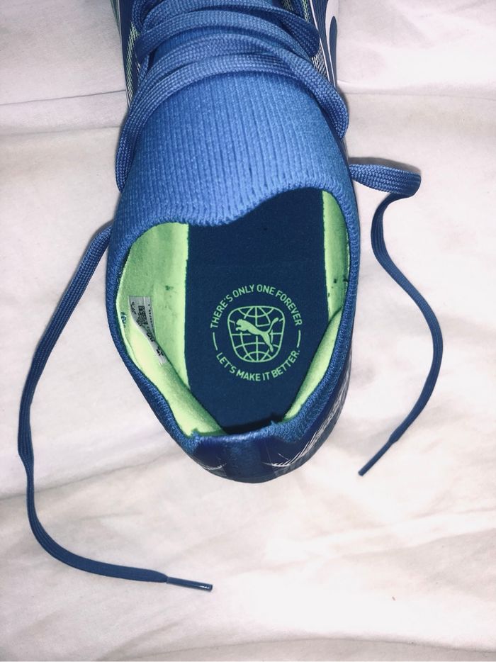Crampons puma ultra match jamais porté neuf 42,5 - photo numéro 4