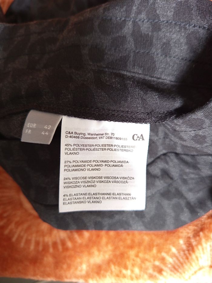Jupe C&A taille 44 - photo numéro 4
