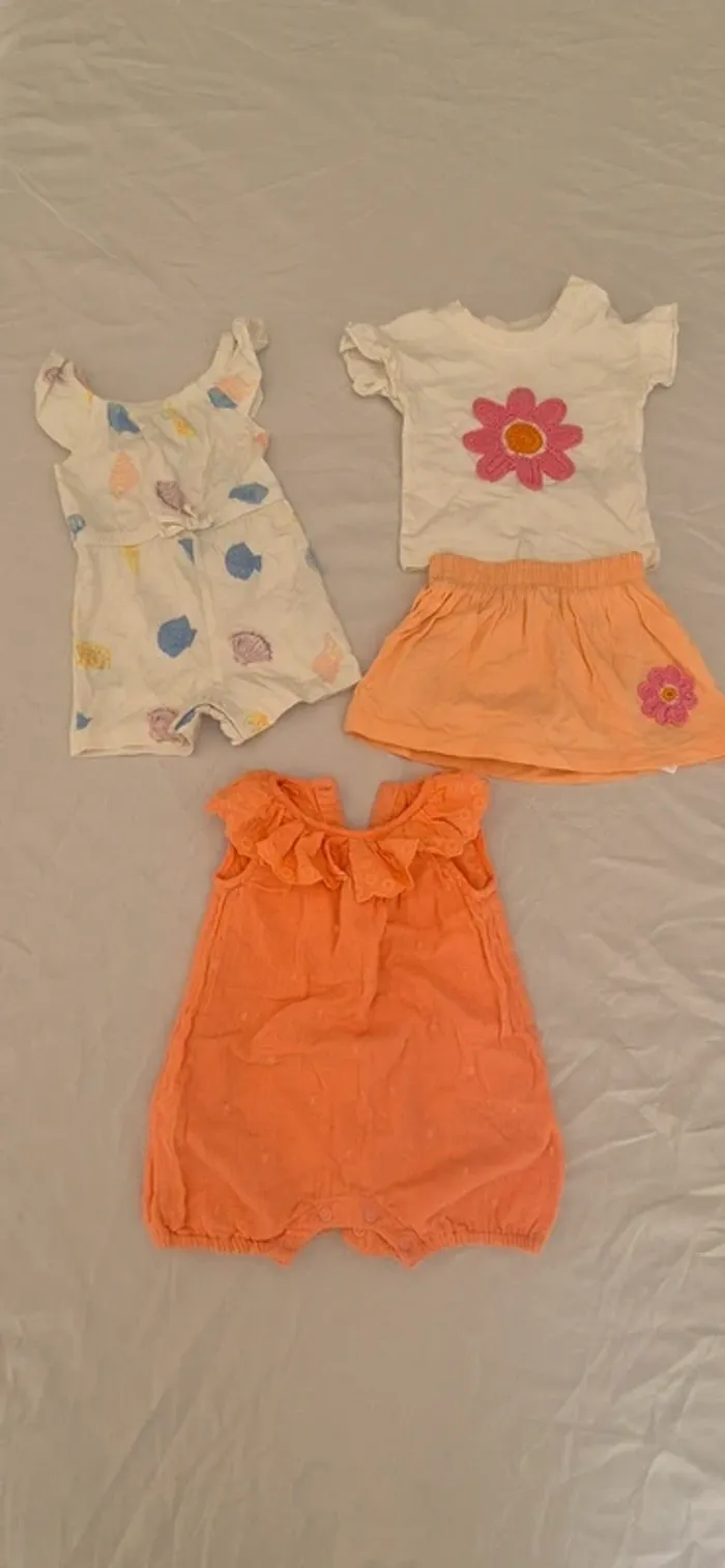 Ensembles et Combishorts Primark 0-3 mois