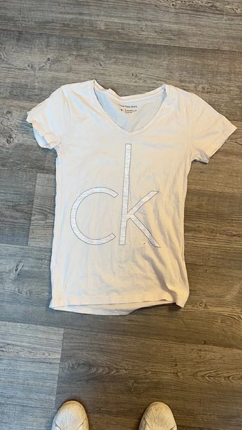 T-shirt Calvin Klein rose pâle taille s