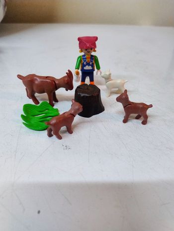 Playmobil fillette et ses chèvres 4785