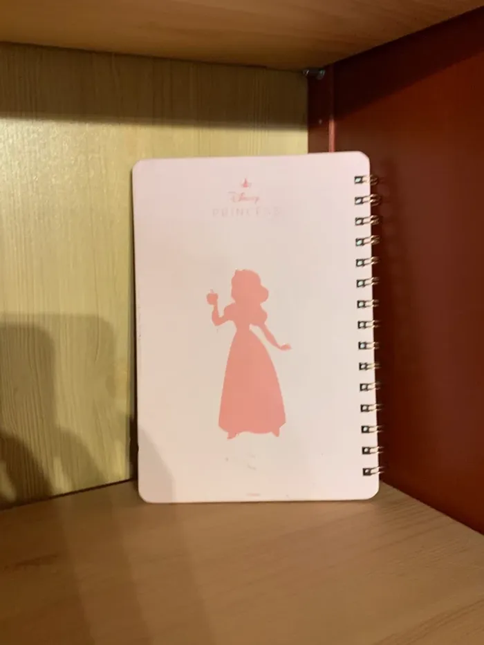 Carnet cahier spirales Disney blanche neige - photo numéro 2