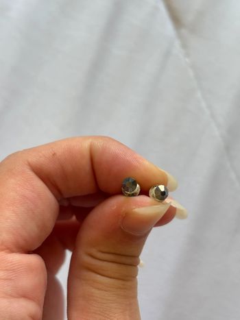 mini paires de boucles d’oreilles style pierre noir strass métal