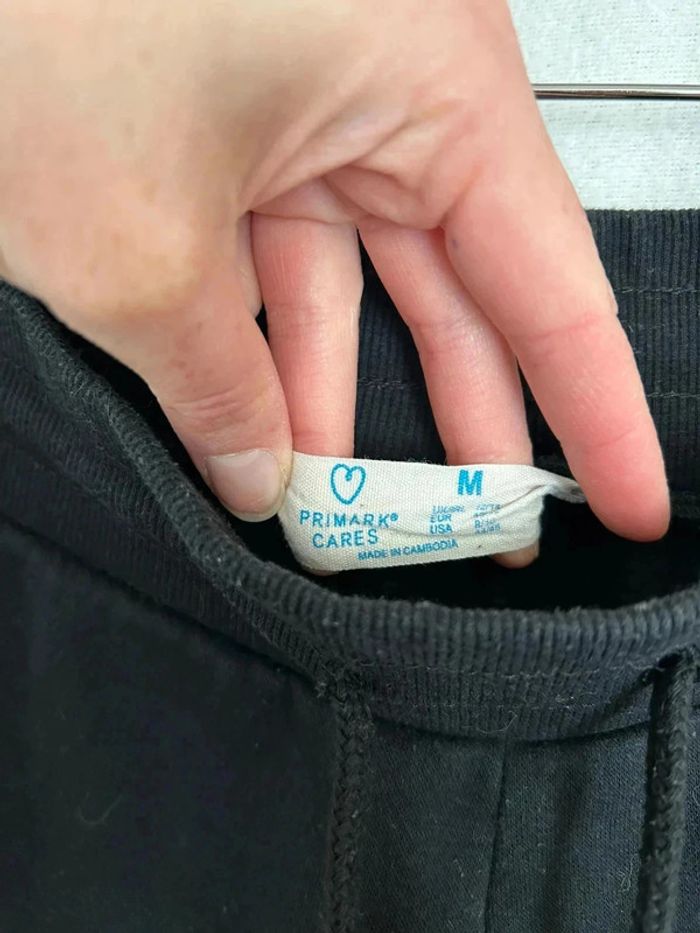 Lot jogging et sweat - photo numéro 2