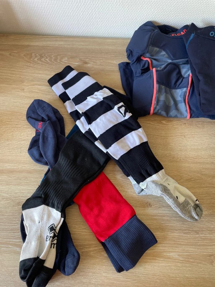 Lot de vêtements pour rugby enfants - photo numéro 18