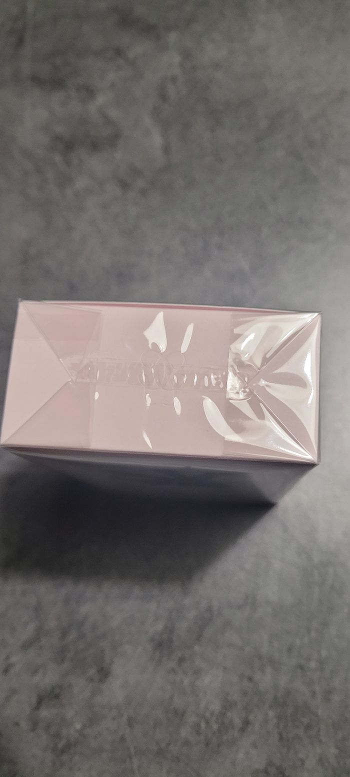 Parfum la petite robe noire - photo numéro 2