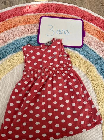 Robe à pois dotts