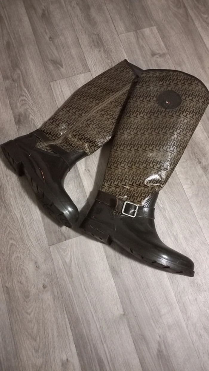 Superbes bottes Tommy Hilfiger taille 40