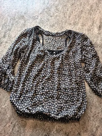 Blouse taille 38 sans marque