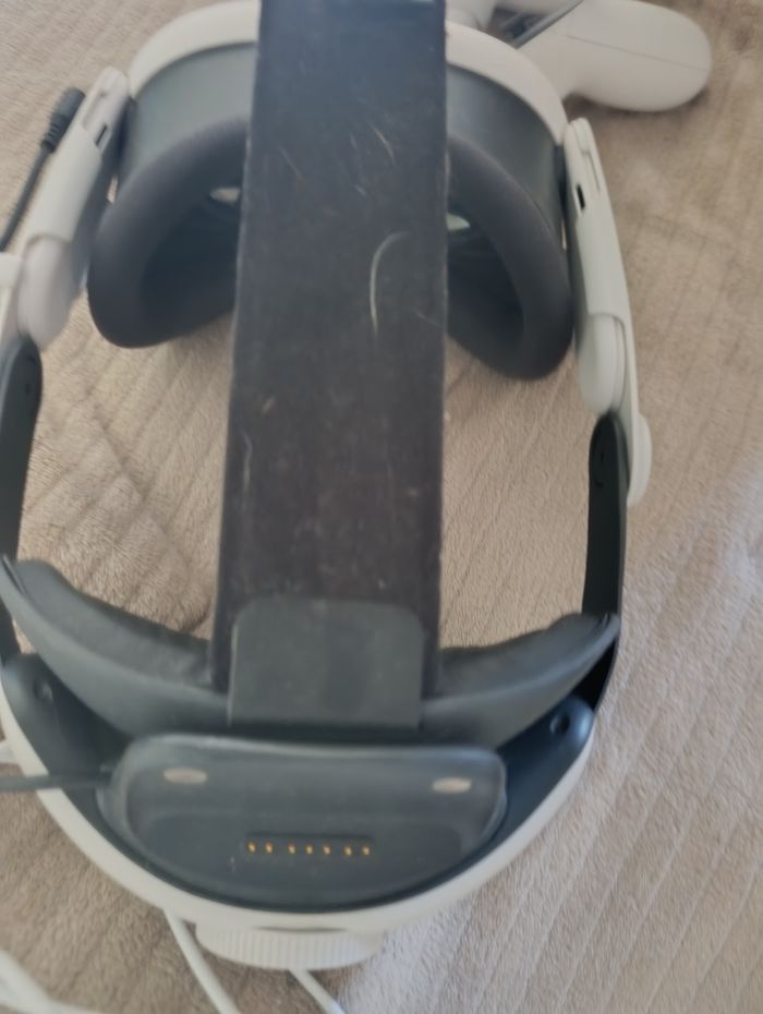 Casque metta quest 3 + sangle et batterie externe bobrove - photo numéro 3