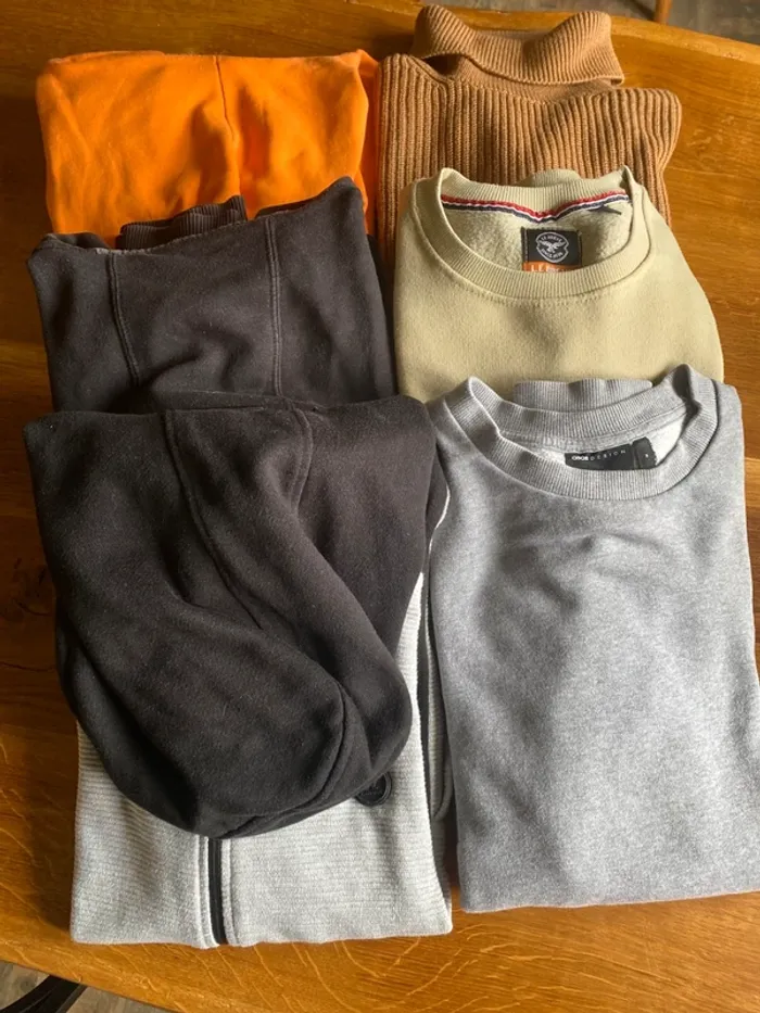 Lot 6 pulls et sweats homme taille M/L