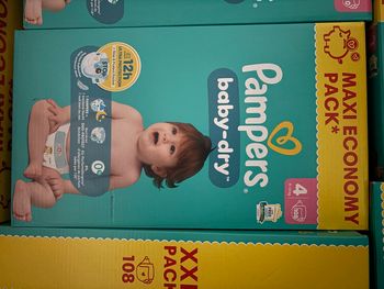 Couche Pampers baby dry Taille 4 