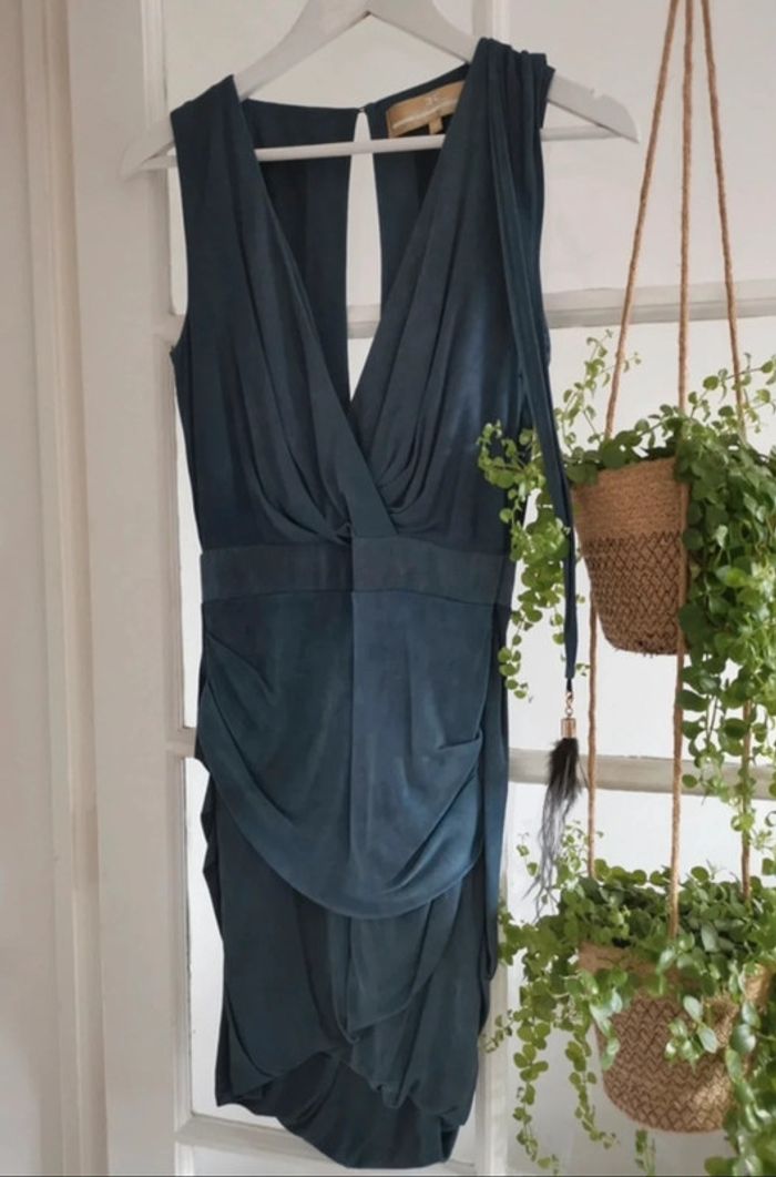Magnifique robe Elisabetta Franchi - photo numéro 4