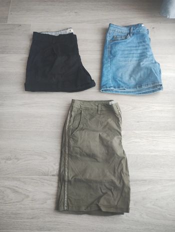 Lot 3 shorts