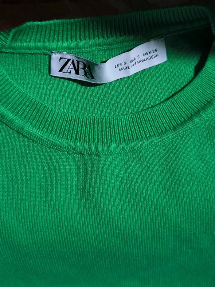 Haut top Zara vert Taille 34/XS - photo numéro 3