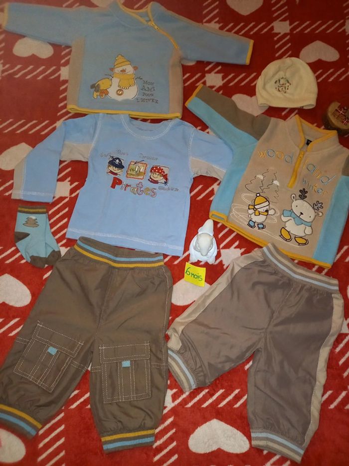 Gros Lot 🩵d'hiver 6 mois bien chaud💙 7 pièces bébé garçon 👦 - photo numéro 2