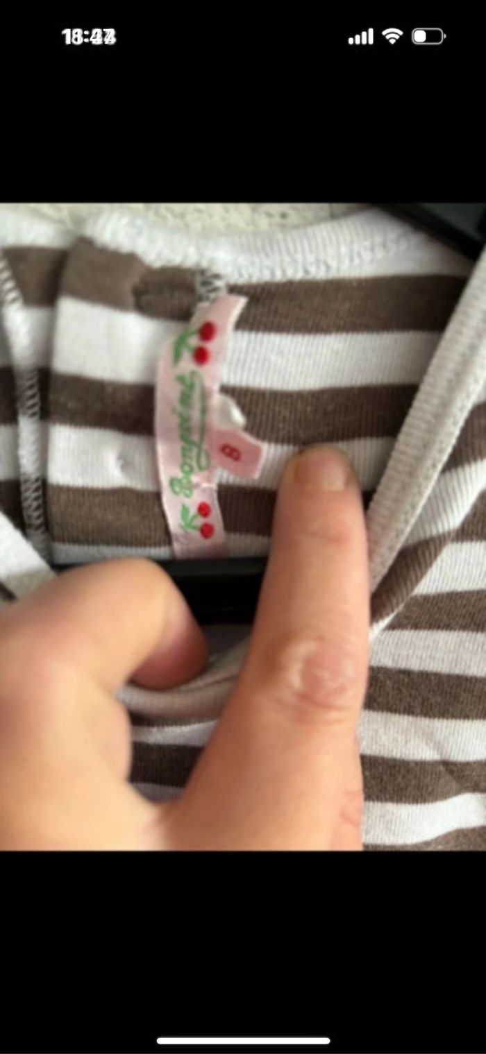 Tee shirt bonpoint taille 8 ans - photo numéro 3