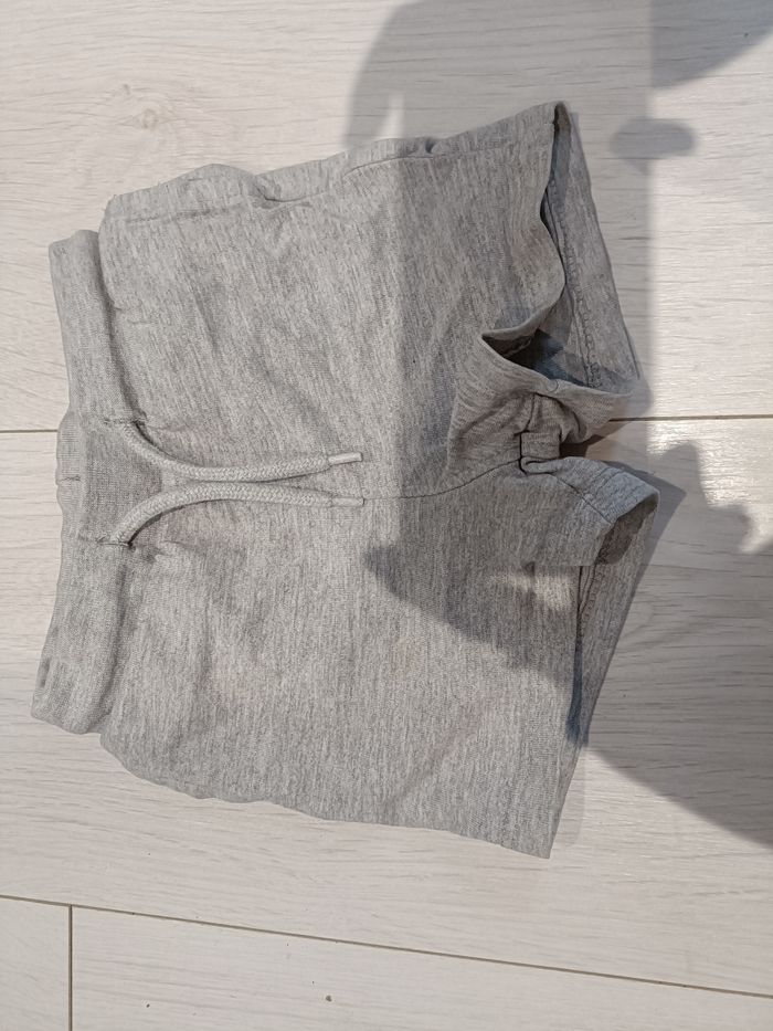 Lot de shorts - photo numéro 2