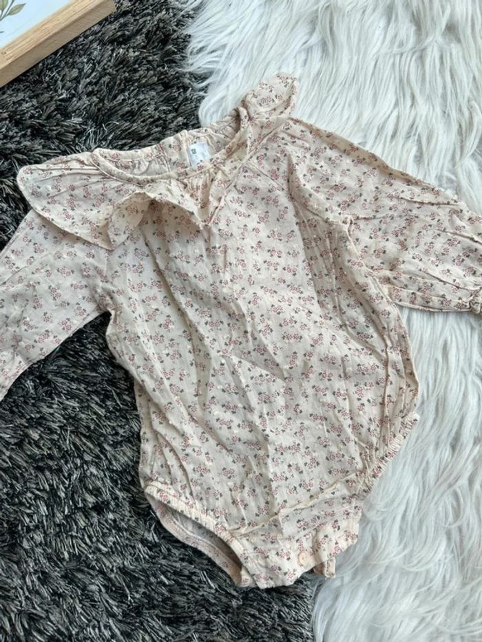 Body en plumetis à fleurs Zara 3 mois - photo numéro 2