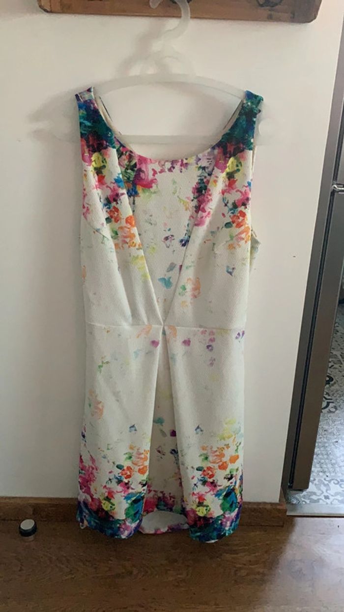 Robe Promod taille 44 blanche multicolore dos nu