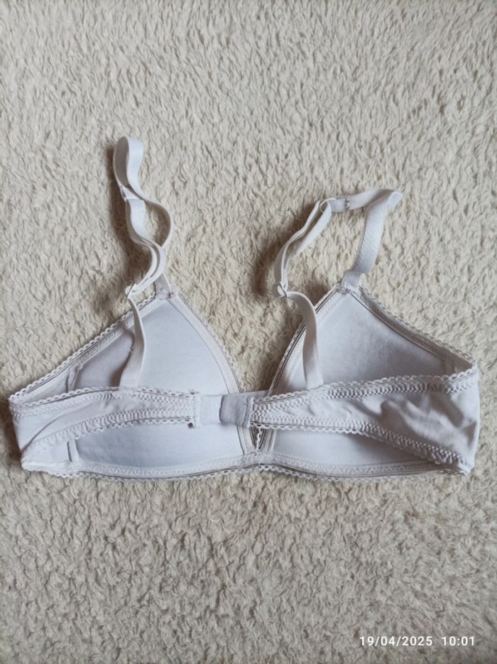 Soutien gorge 9/10 ans - photo numéro 2
