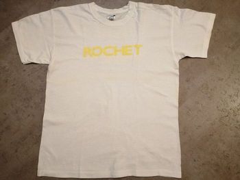 T shirt blanc dessins jaune Rochet Predator 200m Taille M mixte Screen Stars Neuf