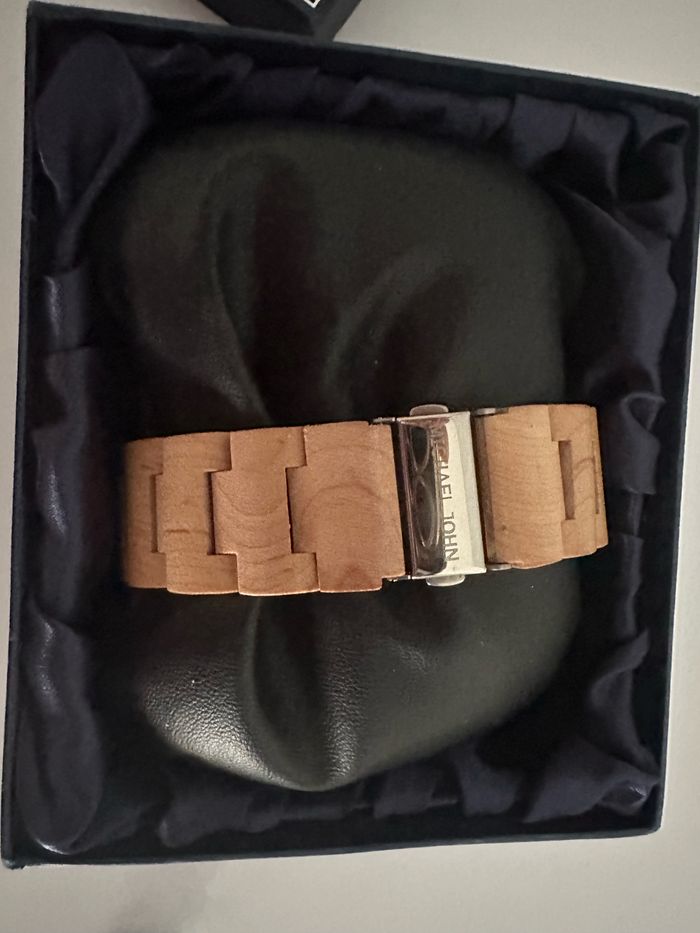 Montre - photo numéro 3