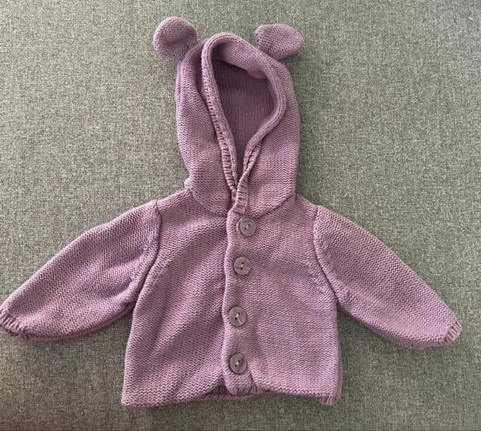 5 Gilets rose et blanc - taille 1 mois - photo numéro 3