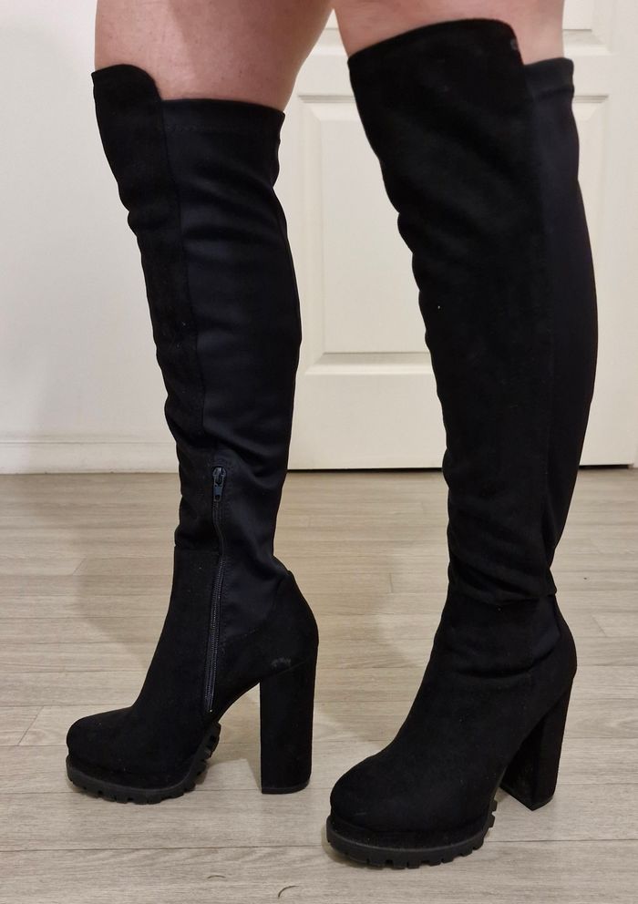 Cuissardes en daim noir sexy - photo numéro 6