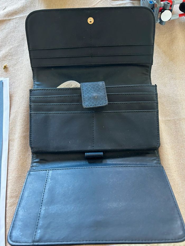 Porte feuille desigual - photo numéro 3