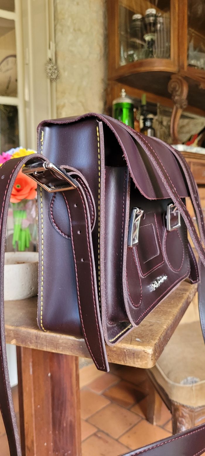Sac sacoche 28 cm Dr Martens marron jaune - photo numéro 3