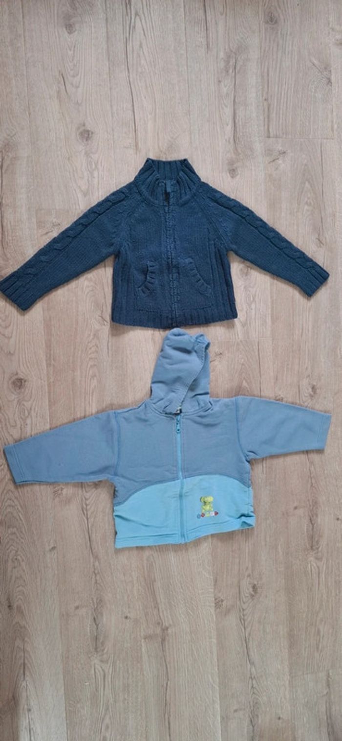 Lot de 2 gilets 4ans